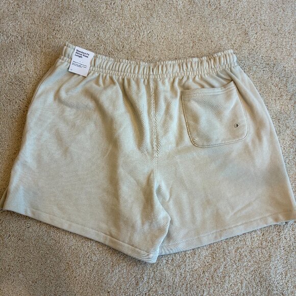 NWT Nike Cream/Light Beige Standard Fit Above Knee Lenth Athletic Shorts - Picture 6 of 12